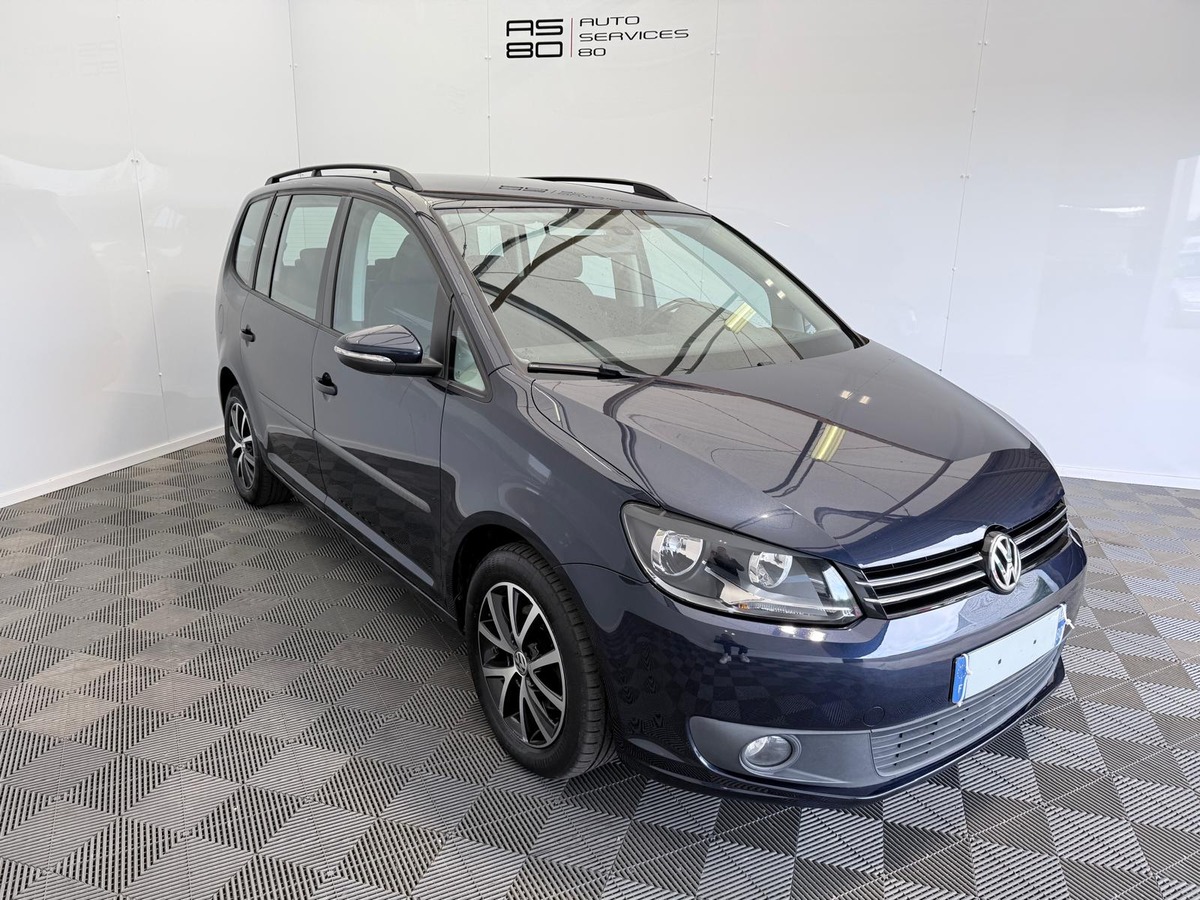 Volkswagen Touran 1.6 TDI 105  TRENDLINE 7 PLACES  PREMIERE MAIN