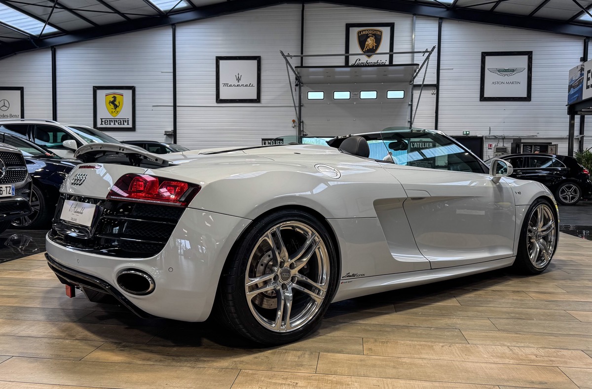 Audi R8 Spyder V10 5.2 FSI QUATTRO R-Tronic / 577 CV / CONFIG RARE