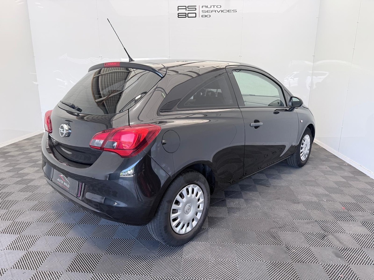 Opel Corsa 12  70 Essentia  Première main