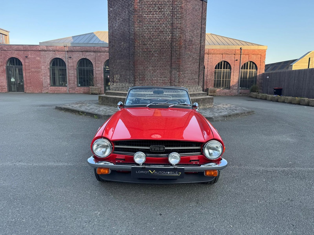 Triumph TR 6 Overdrive cabriolet 1976 - conduite à gauche