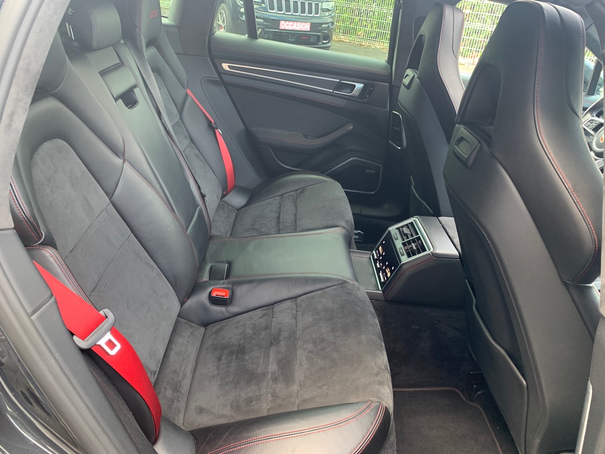 Porsche Panamera Sport Turismo GTS | V8 460 CH | BOSE | Toit panoramique | Garantie 1 AN AGIR *