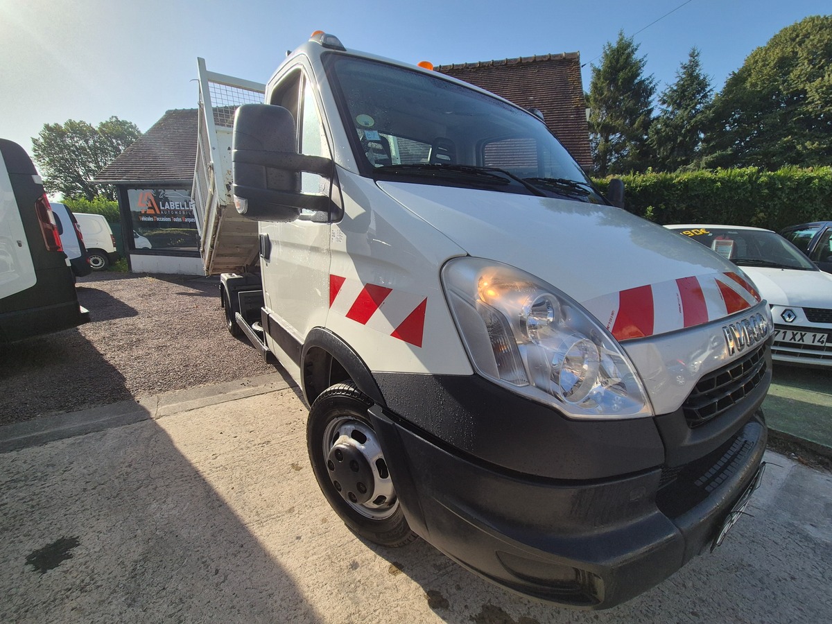 Iveco 35C11,