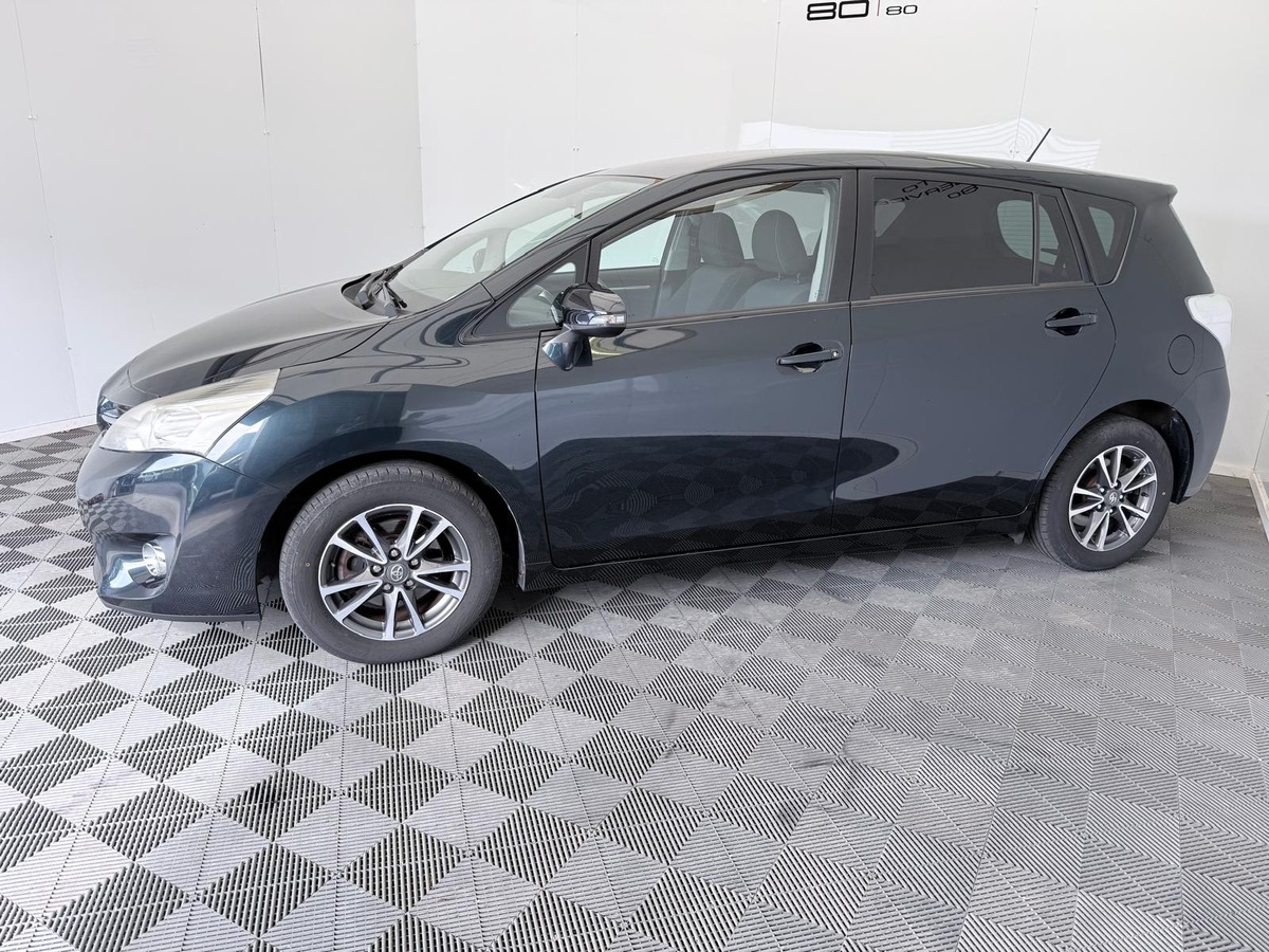 Toyota Verso 2.0 D4 - D 124  Première main