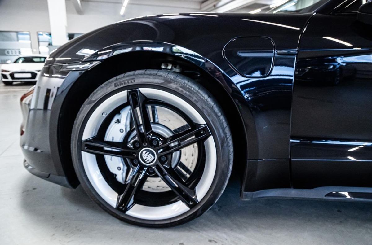 Porsche Taycan 680ch Turbo