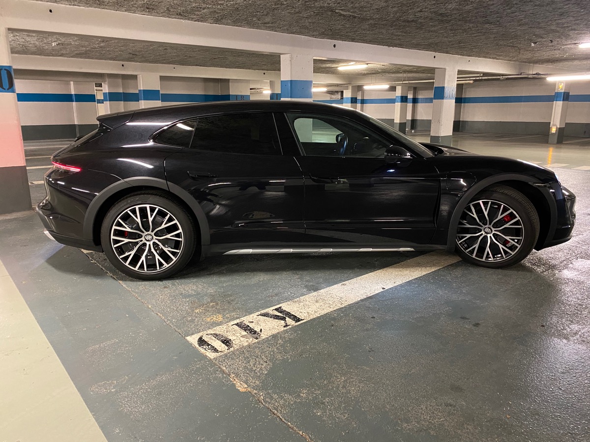 Porsche Taycan Cross Turismo 4S 571ch Excellent État