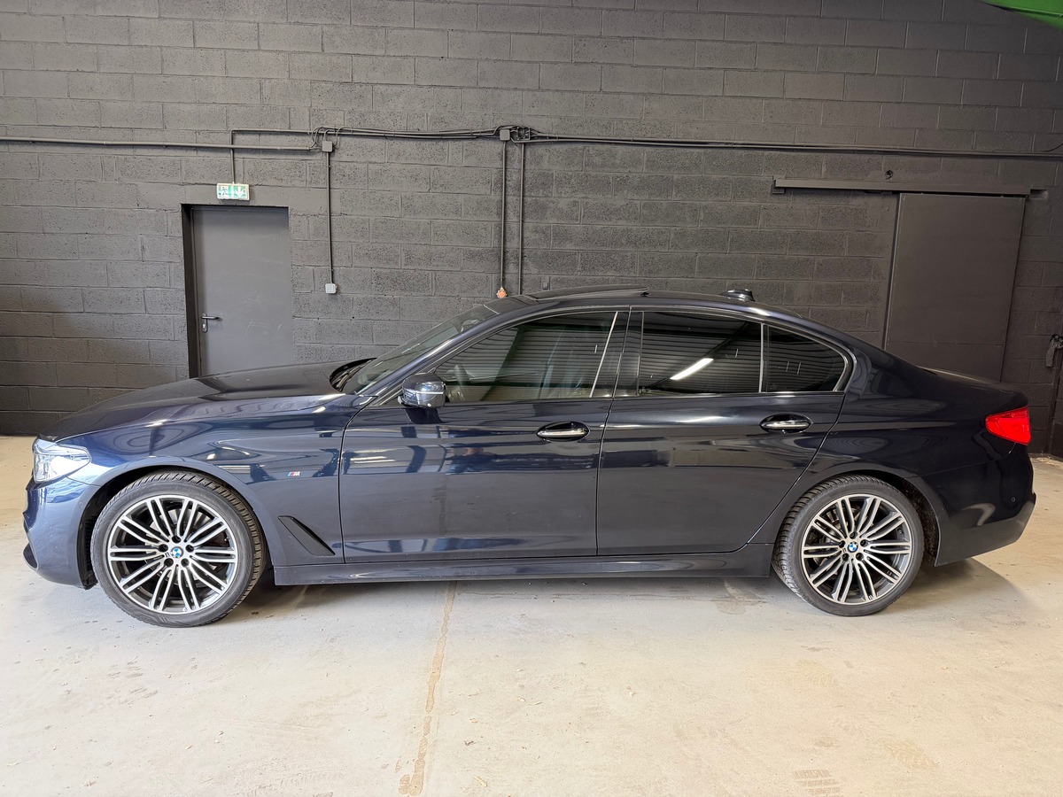 Bmw Série 5 G30 520D xDrive 190 ch BVA 8 M Sport Harman Kardon / Toit ouvrant / Caméra 360°