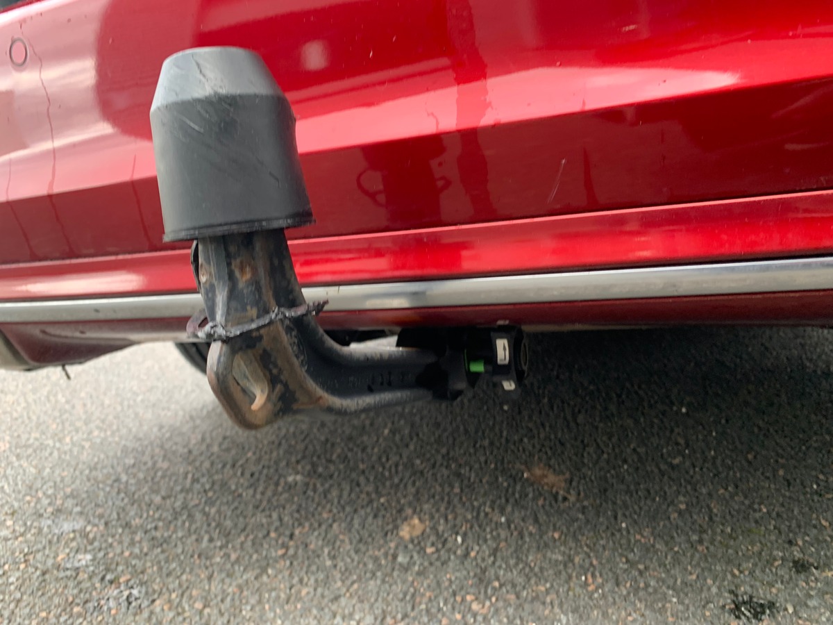 Ford FOCUS SW 120 ch | Vignale | Toit ouvrant panoramique | Apple car play Android auto | Attelage