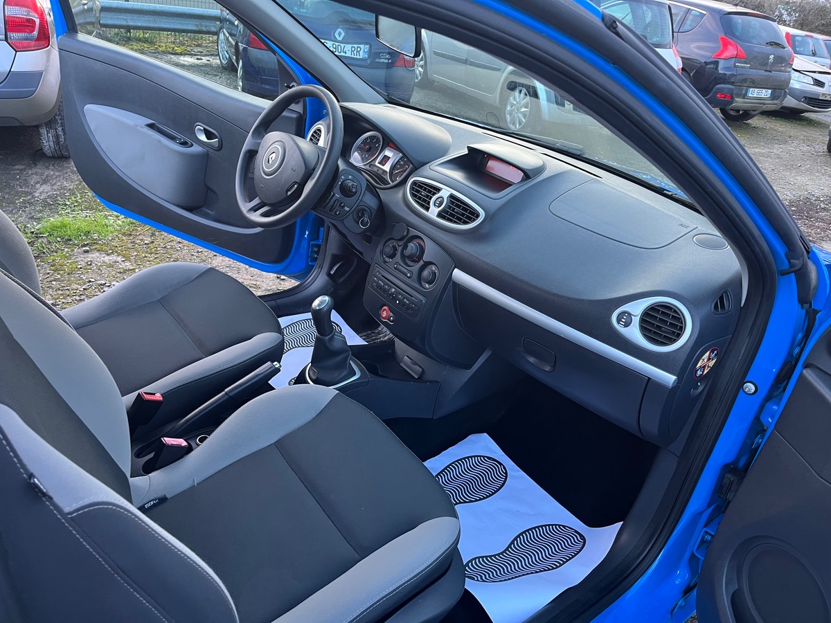 RENAULT Clio 1.5 dci