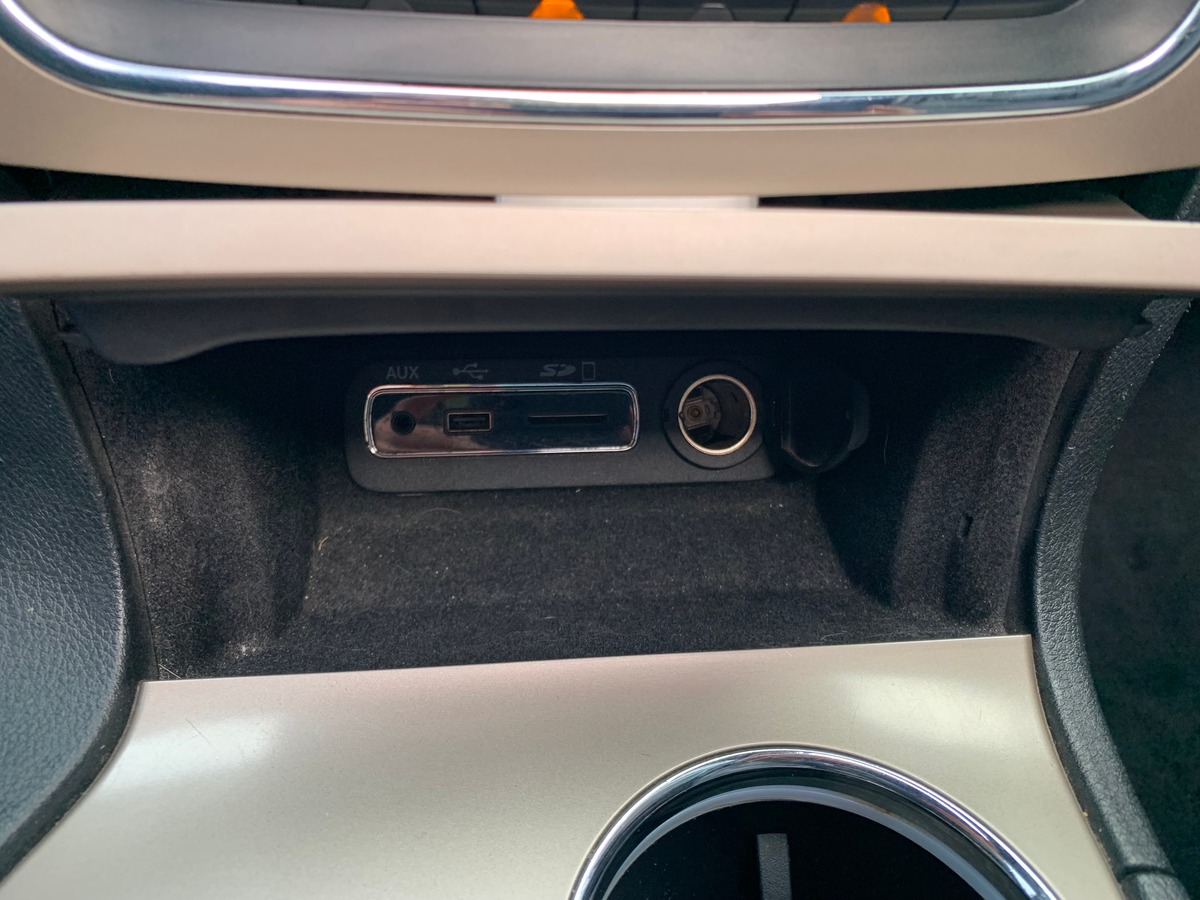 Jeep Grand Cherokee 250 ch | Overland | Toit ouvrant panoramique | Caméra de recul | Attelage