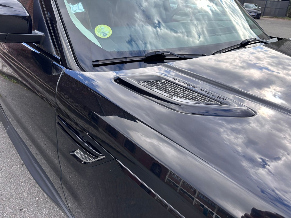 Land-Rover Range Rover Sport 3.0 SD V6 292 HSE Dynamic - Suivi complet - Révisé