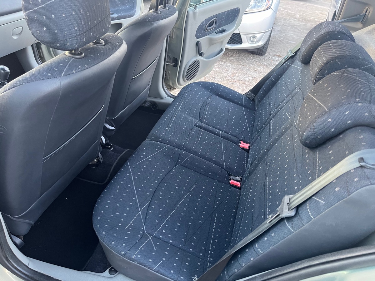 RENAULT Clio 1.2I