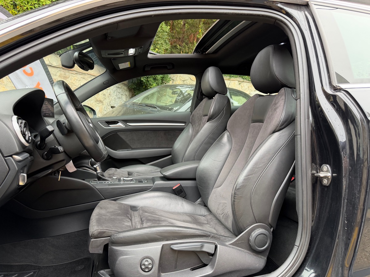 Audi A3 1.8 TFSI 180 CV / S-Tronic7  /Toit Ouvrant / Jantes S Line / Interieur Cuir Alcantara/GPS