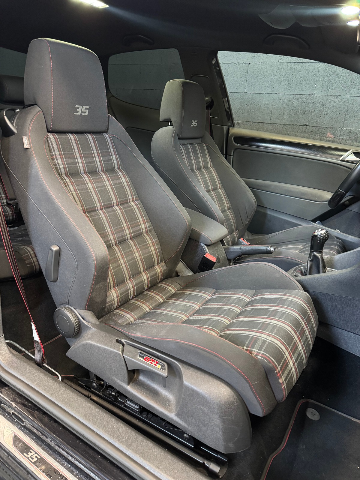 Volkswagen Golf VI GTI 2.0 235 EDITION 35