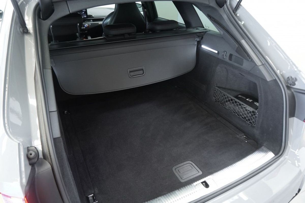 Audi RS4 Avant V 2.9 V6 TFSI 450ch quattro tiptronic 8/Gris Nardo/B&O/VO Allemand/Malus 12400e