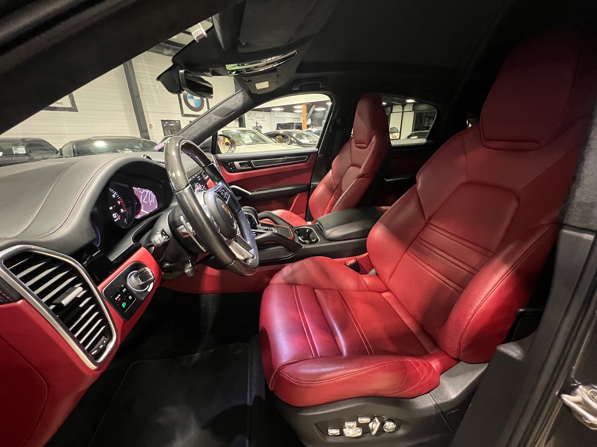 Porsche Cayenne Coupé III E-HYBRID 3.0 V6 462 PDK8 FR Carbone int/ext  - Burmester