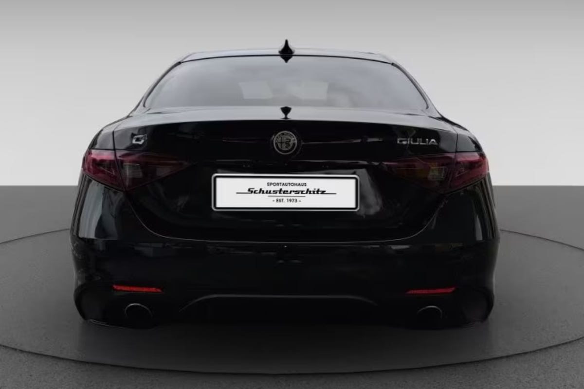 Alfa Romeo Giulia 2.0 TB 280ch Veloce Q4 AT8 CarPlay Caméra