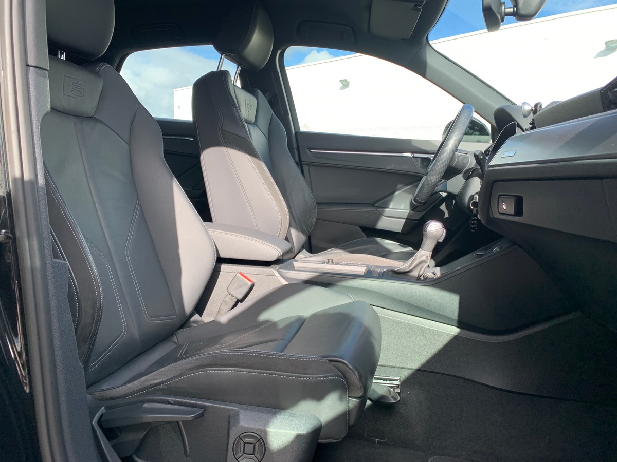 Audi Q3 Sportback 150 ch | S-Line | Caméra de recul | Apple car Play | Coffre assisté électriquement