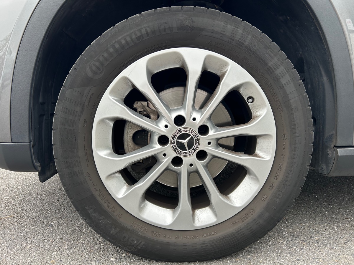 Mercedes Benz GLA 180