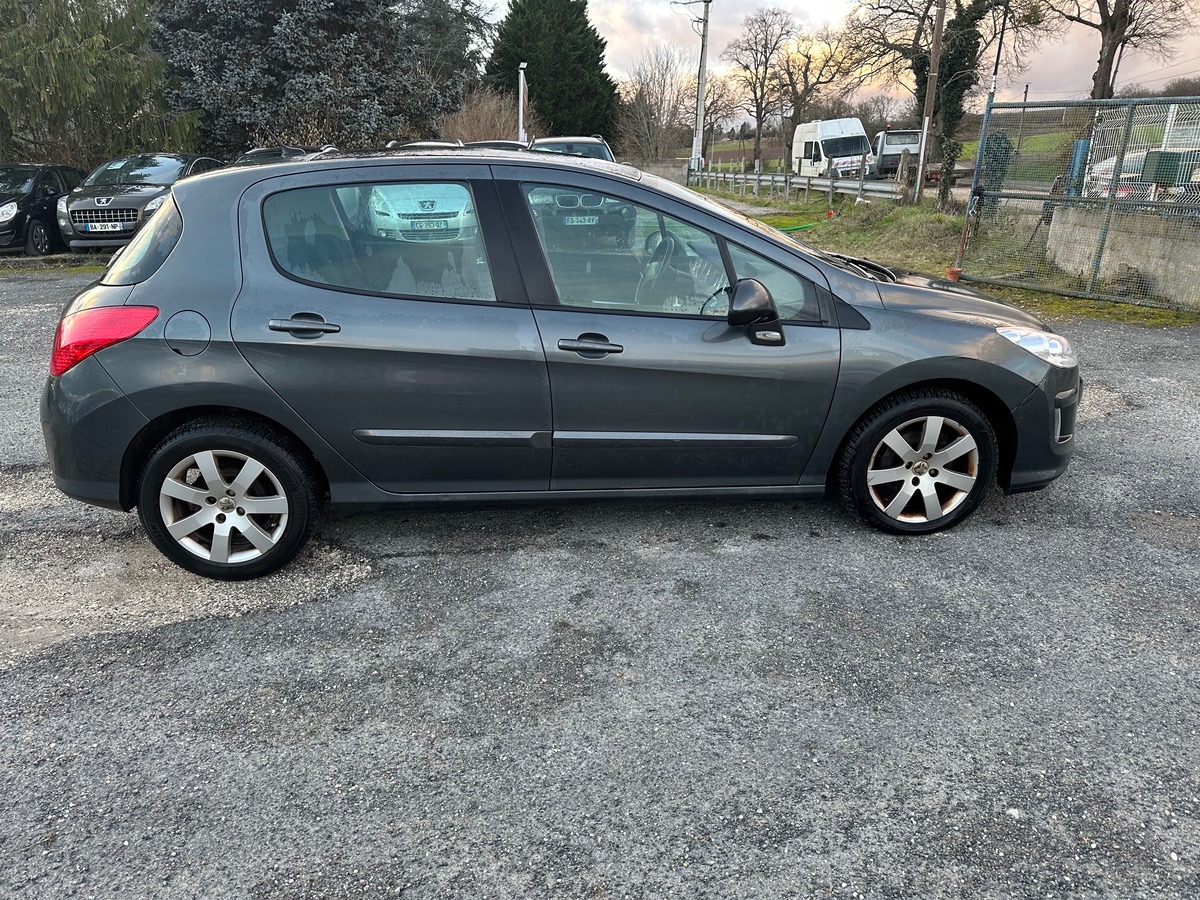 Peugeot 308 1.6 hdi 110cv toit pano 261150km