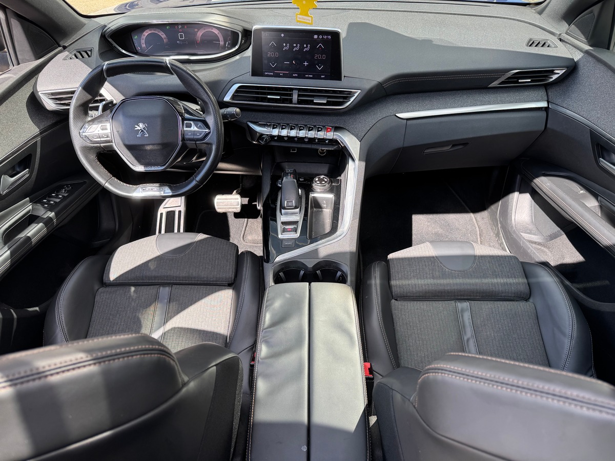 Peugeot 3008 GT LINE Phase 2 1.6 BlueHDi EAT6 120 cv Boîte auto - Toit Ouvrant