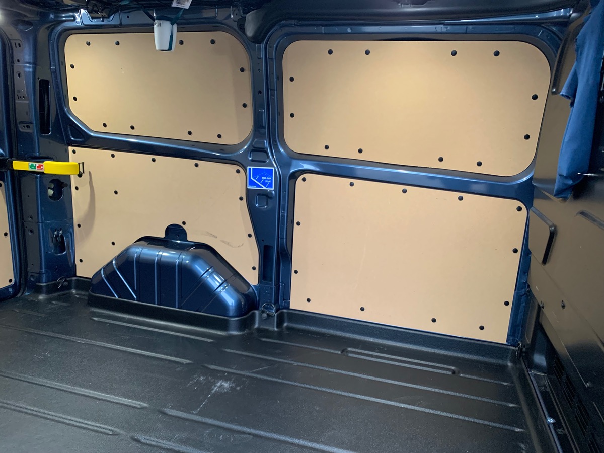 Ford TRANSIT CUSTOM FG 280 L1H1 2.0 130 LIMITED | Marches pieds | Attelage | Régulateur vitesse