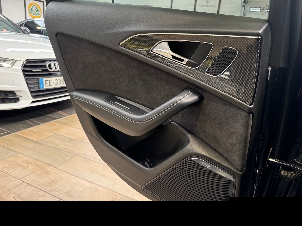 Audi RS6 AVANT PERMORMANCE  V8 4.0 QUATTRO 605cv FULL BLACK CARBONE IMMAT FR  MILLTEK + xx