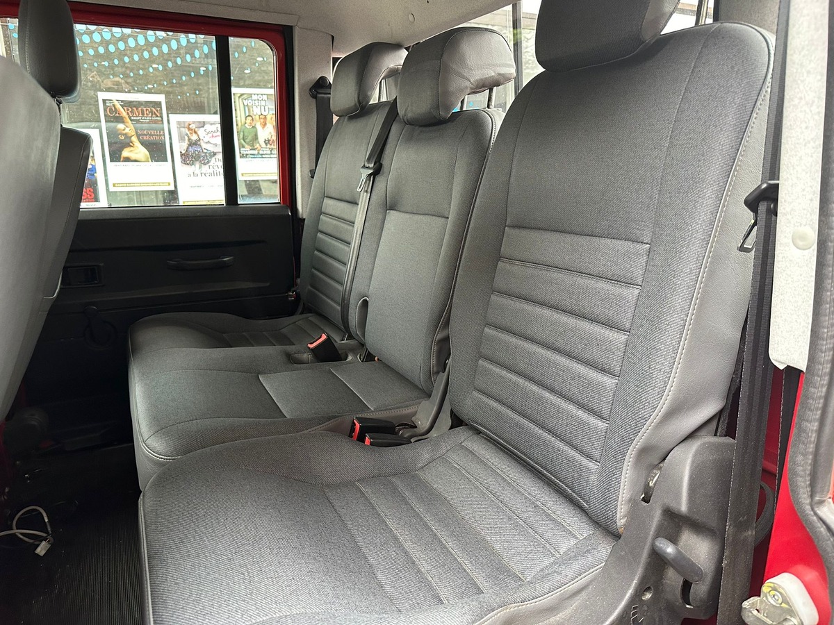 Land-Rover Defender 3 2.2 122 PICK UP MARK V