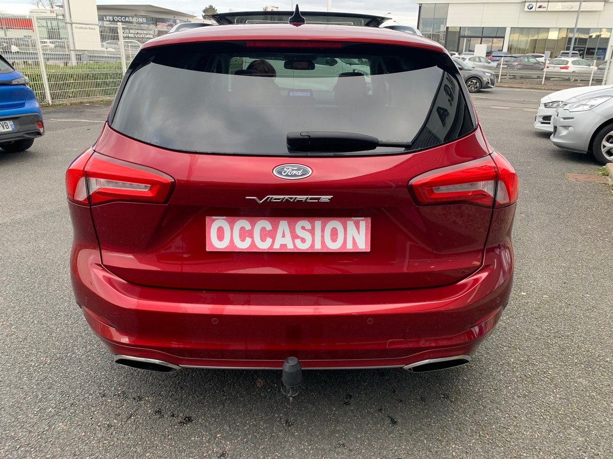 Ford FOCUS SW 120 ch | Vignale | Toit ouvrant panoramique | Apple car play Android auto | Attelage