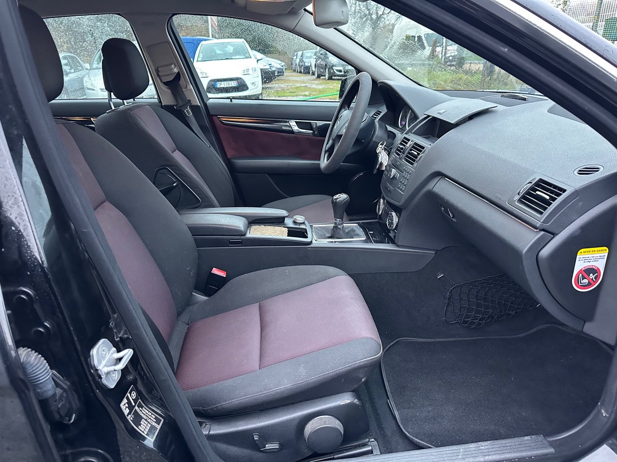 Mercedes Benz Classe C c200 cdi très propre 5990eu
