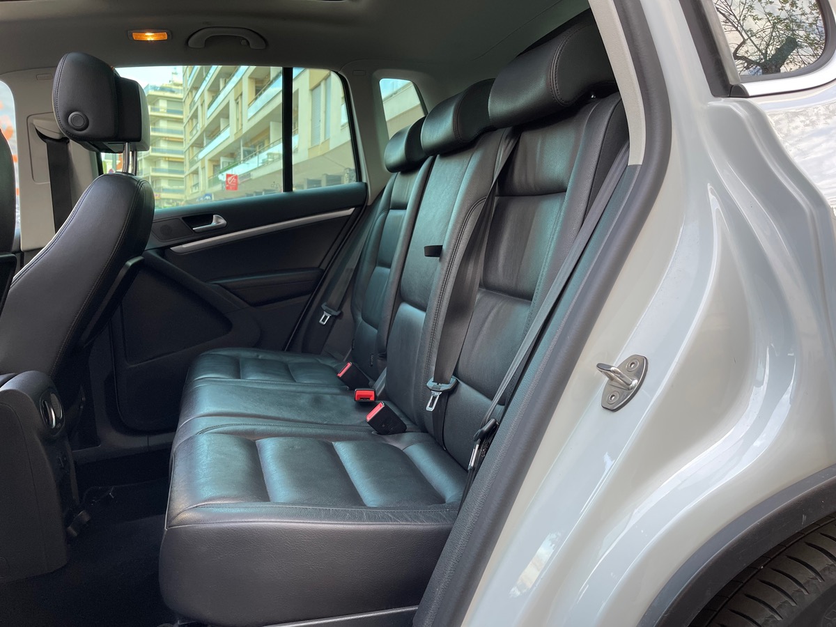 Volkswagen Tiguan 2.0tdi Phase 2 110CV CARAT/TOIT