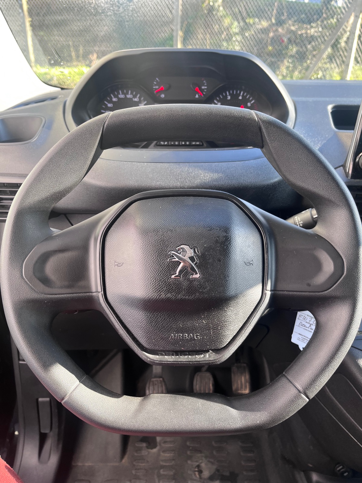 Peugeot Partner PEUGEOT PARTNER  1.5 BlueHDi 100  ch Diesel