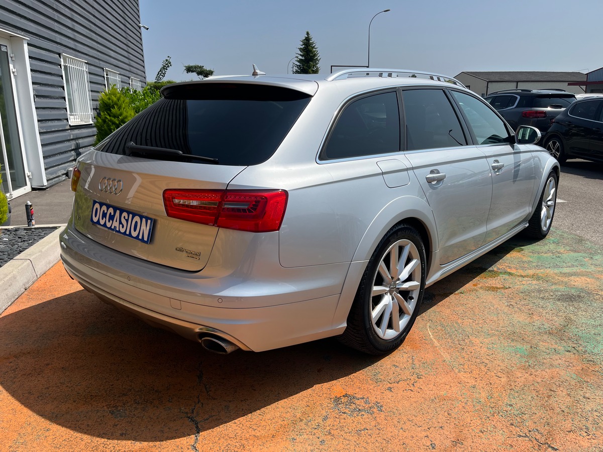Audi A6 Allroad 3.0 TDi V6 S-tronic 245 CH AMBITION LUXE Boîte automatique