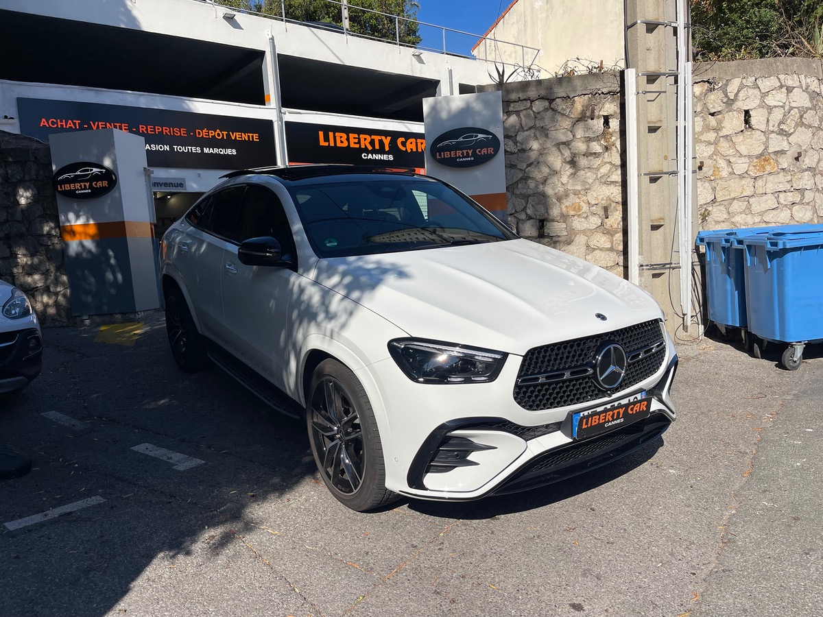 Mercedes Benz GLE Coupé 350 De 4MATIC /AMG LINE/  Toit Ouvrant / Pack Sport Black /