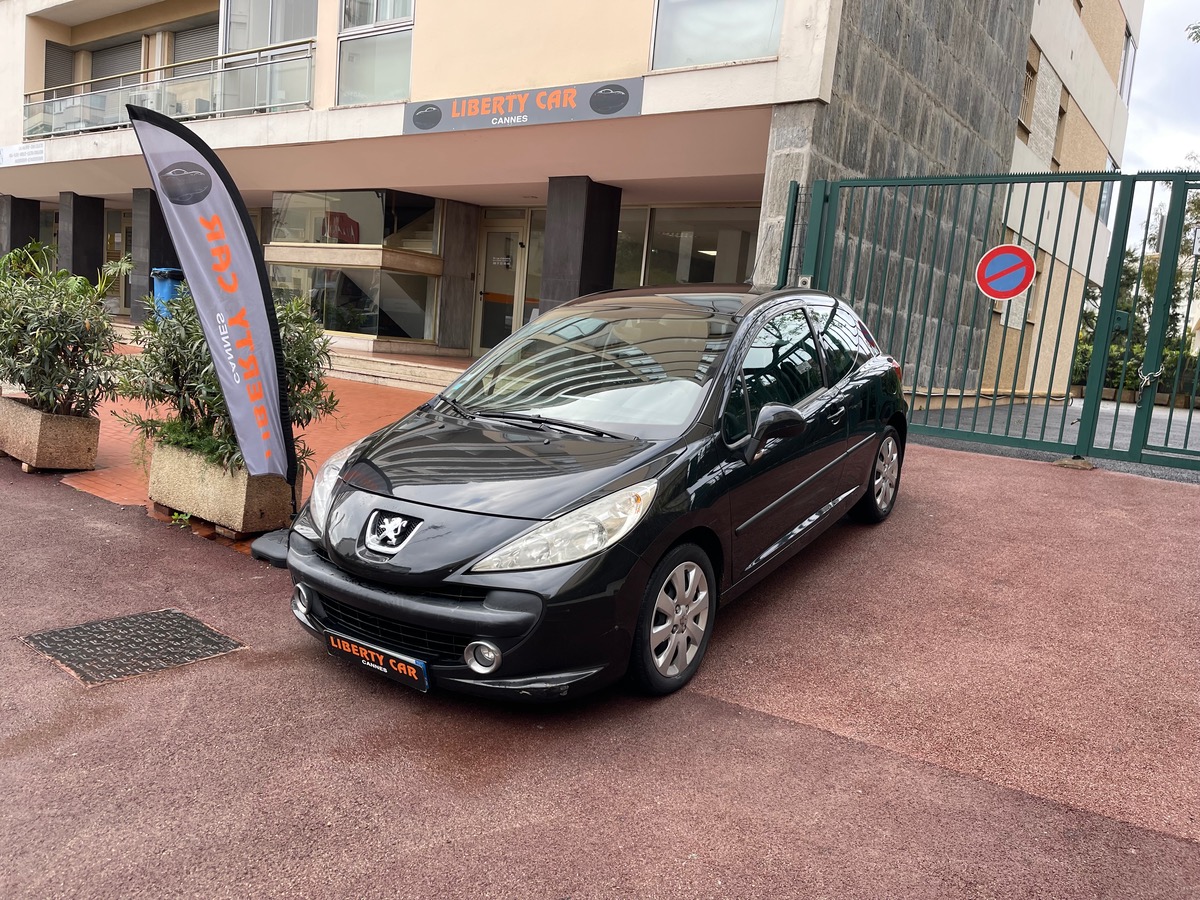 Peugeot 207 1.6 HDI 90 CV / Toit Panoramique / KM réel/ Courroie Neuve/ Clim