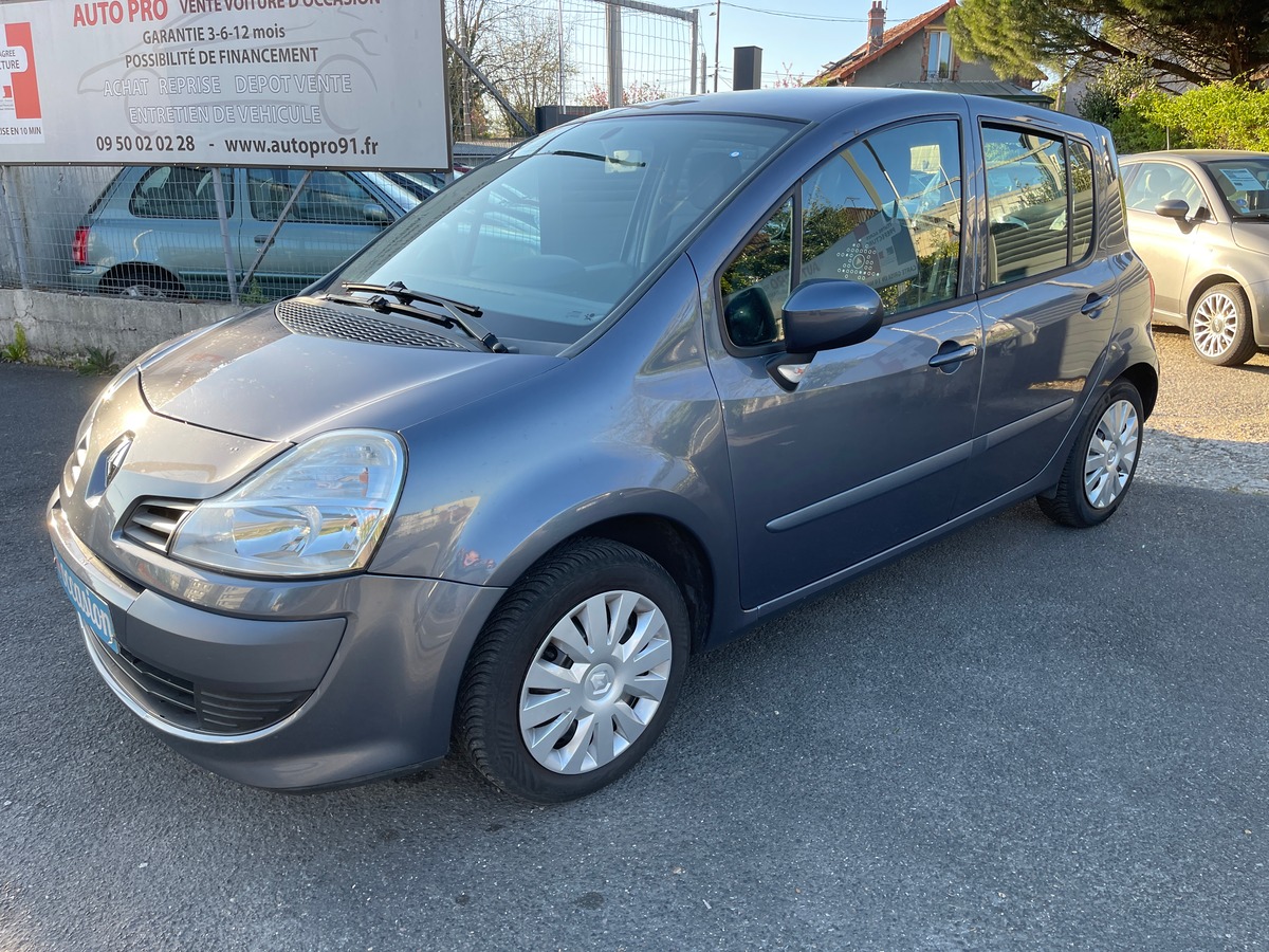 RENAULT Modus 1.2 16V 75 EXPRESSION 5P