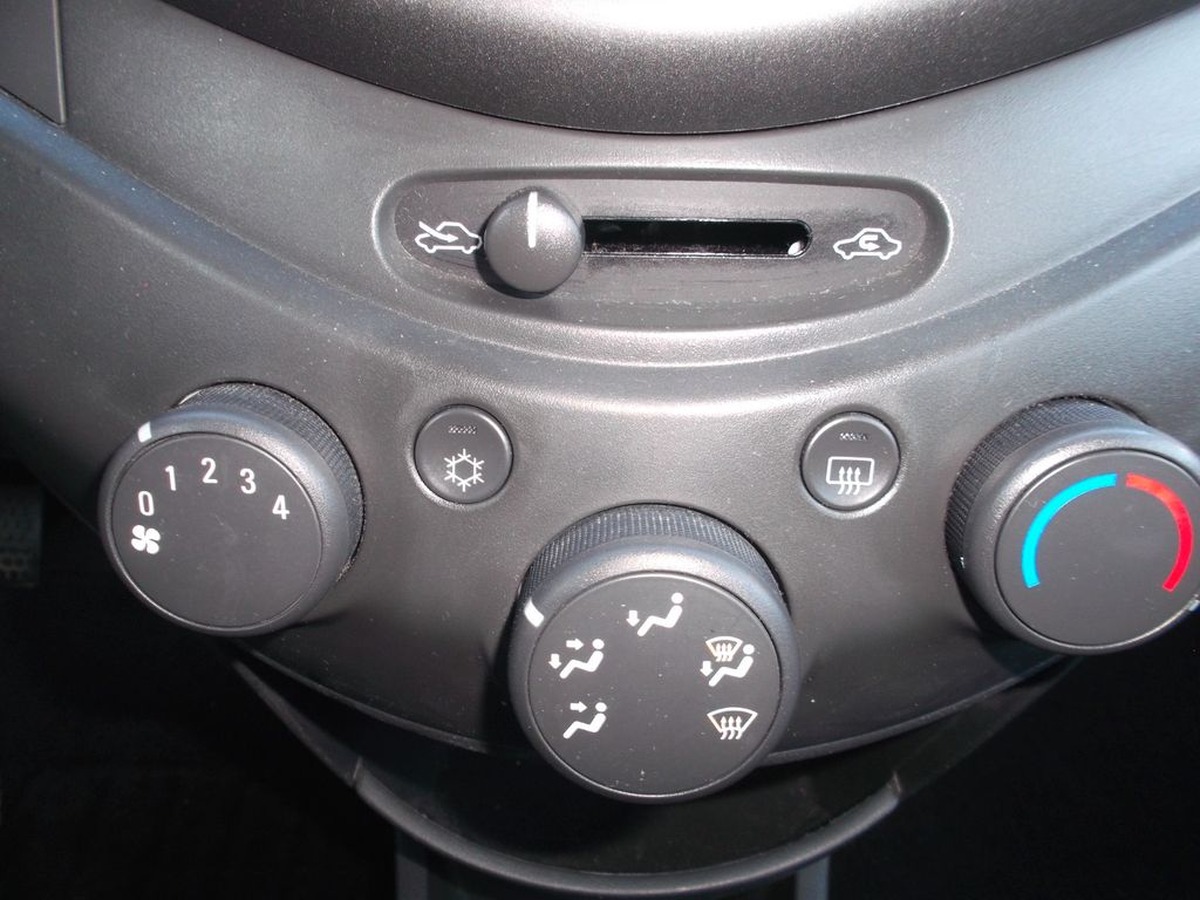 Chevrolet Spark LS