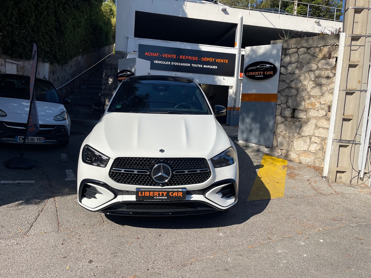 Mercedes Benz GLE Coupé 350 De 4MATIC /AMG LINE/  Toit Ouvrant / Pack Sport Black /