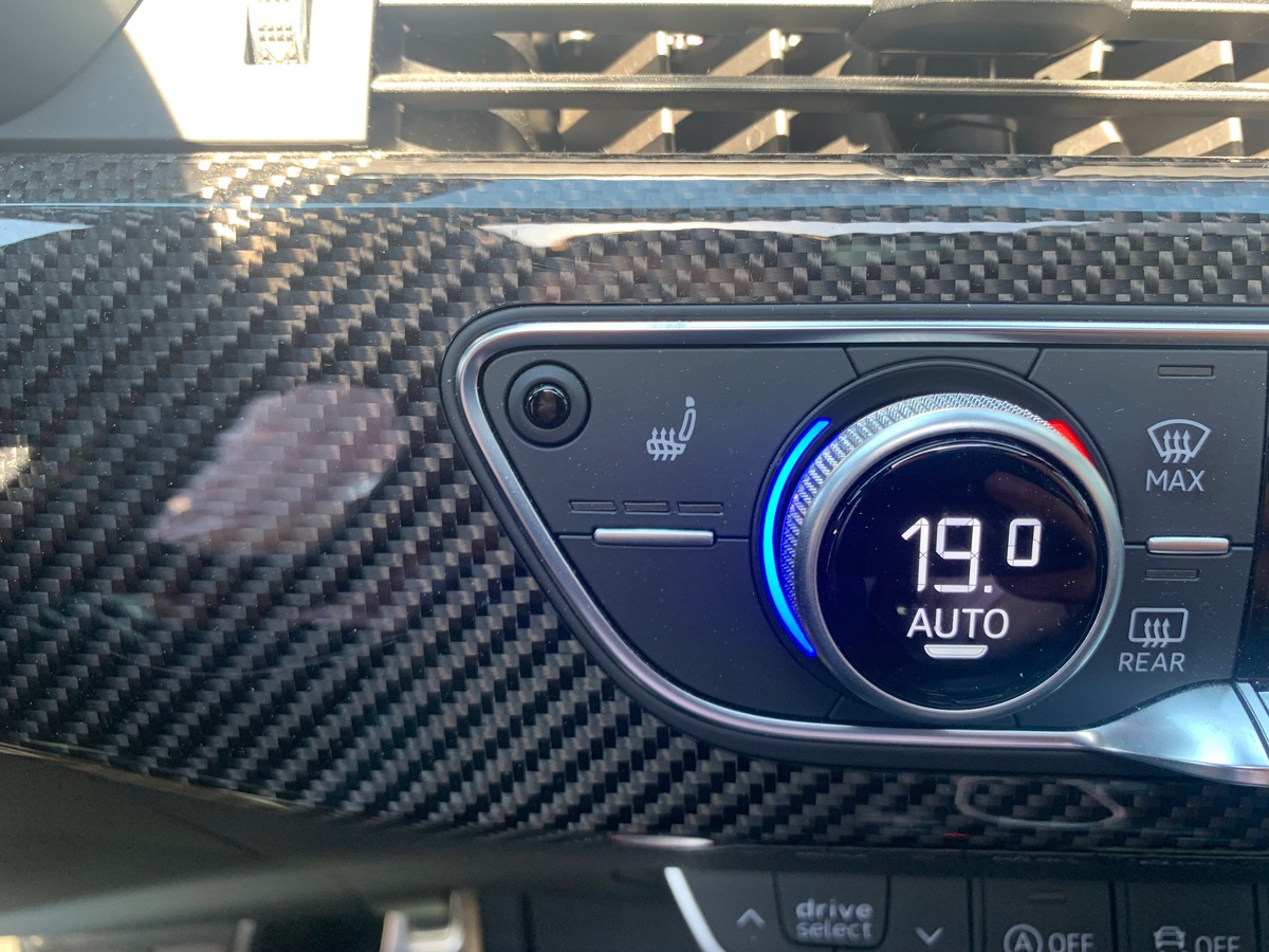 Audi RS5 450 ch | Quattro | Toit ouvrant | Caméra de recul | Affichage tête haute | Apple car Play