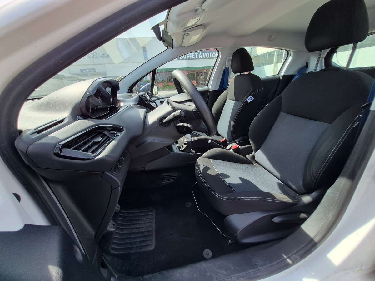 Peugeot 208 1.0 68 ch LIKE 5P
