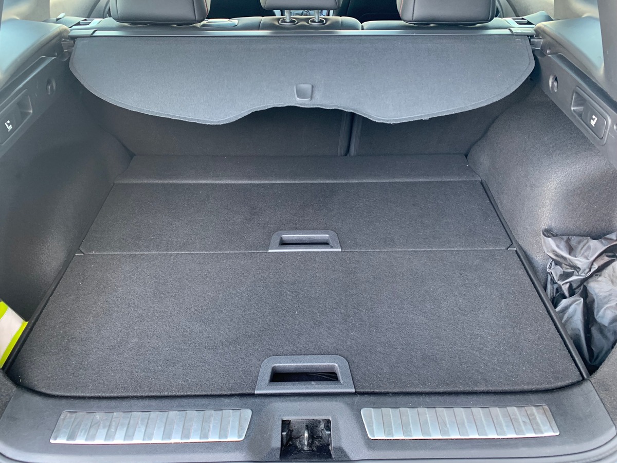 RENAULT Kadjar 150 ch | Black Edition SL | 4WD | Toit Panoramique | Caméra recul | Attelage | BOSE