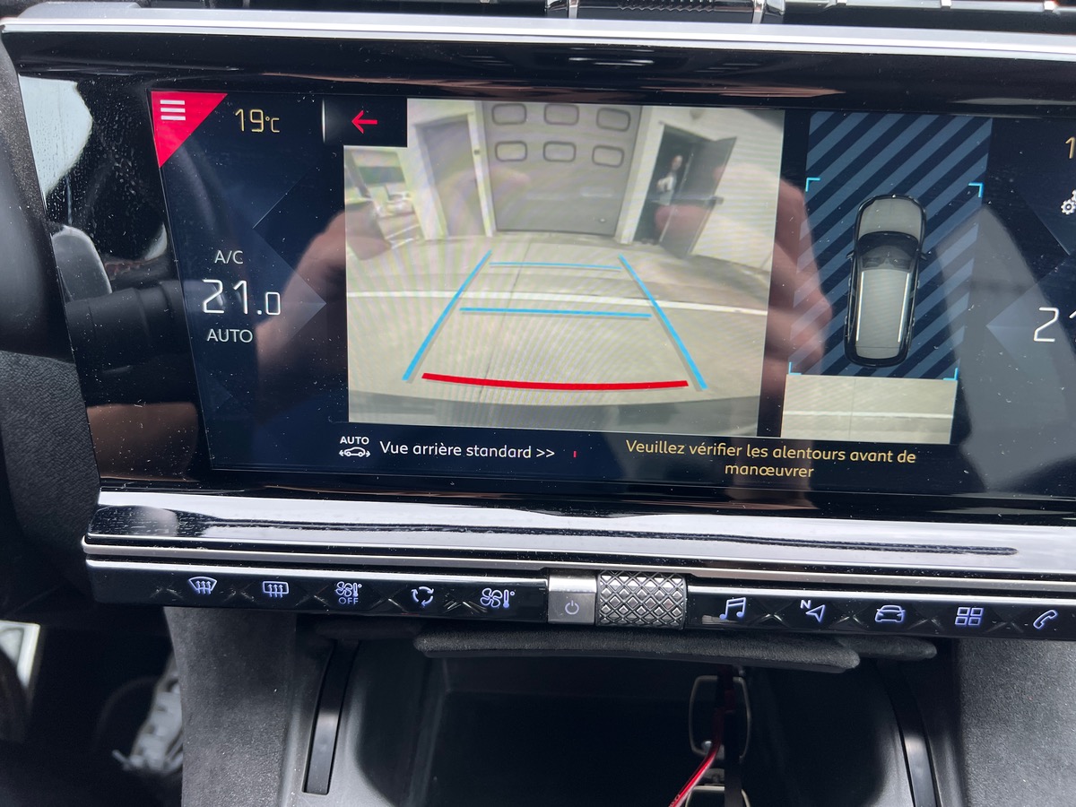 DS DS 7 Crossback PERFORMANCE LINE 130 1.6L BLUEHDI EAT8, SUIVI COMPLET, CAMERA DE RECUL, 1ERE MAIN