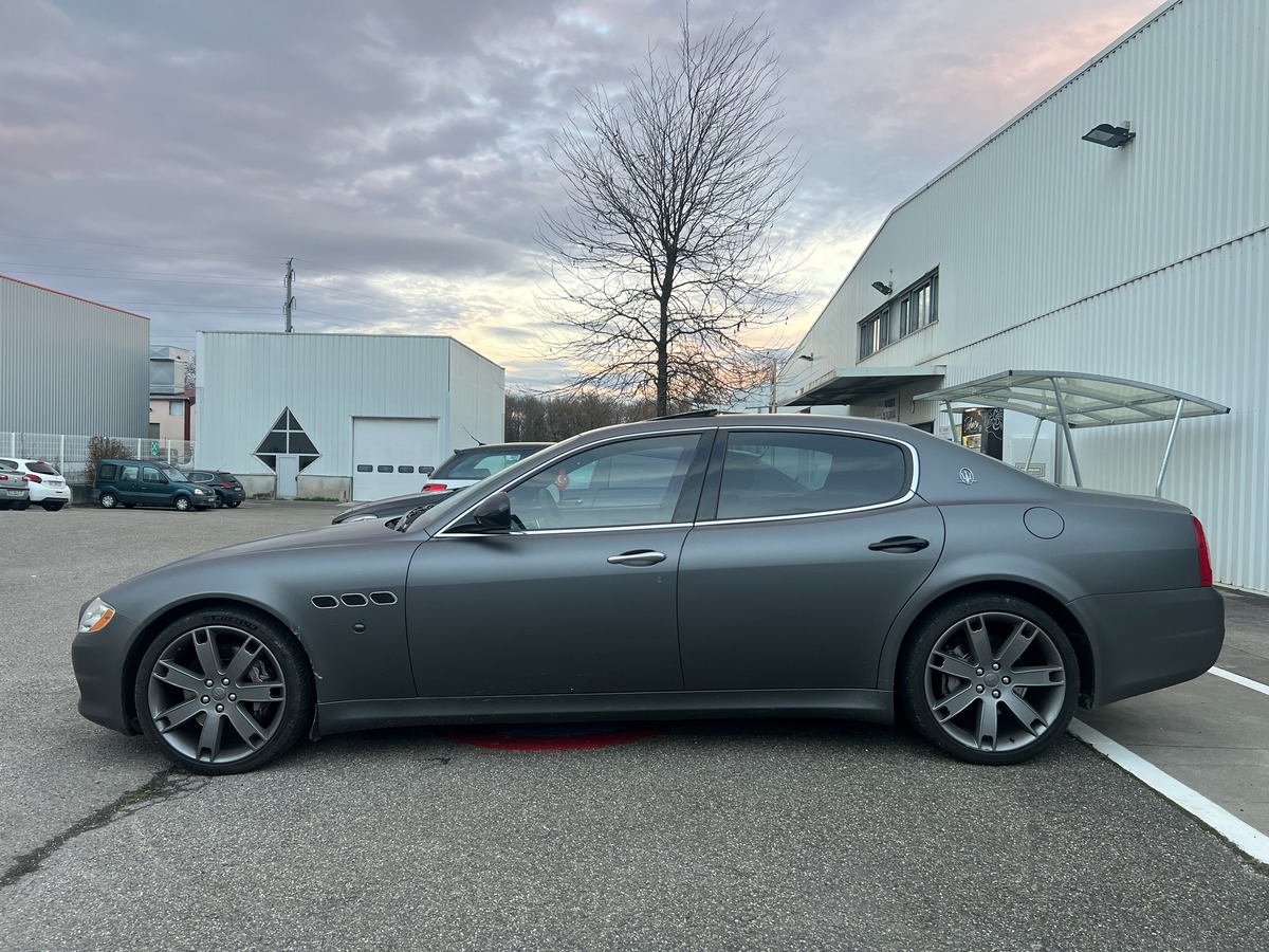 Maserati Quattroporte 4,7 S V8 431, SUIVI COMPLET , PACK BLACK, SIEGES CHAUFFANTS, COVERING