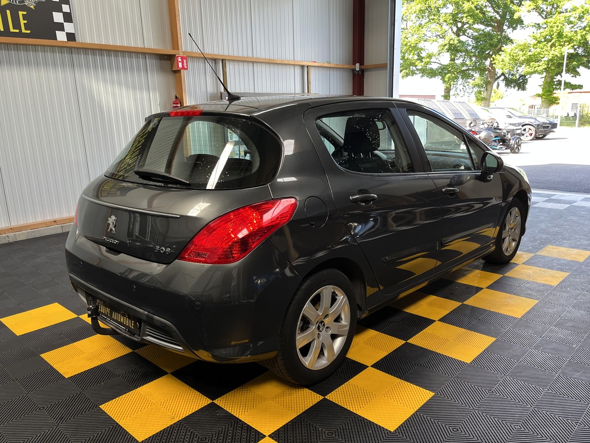 Peugeot 308 1.6 THP 120 FELINE BVA