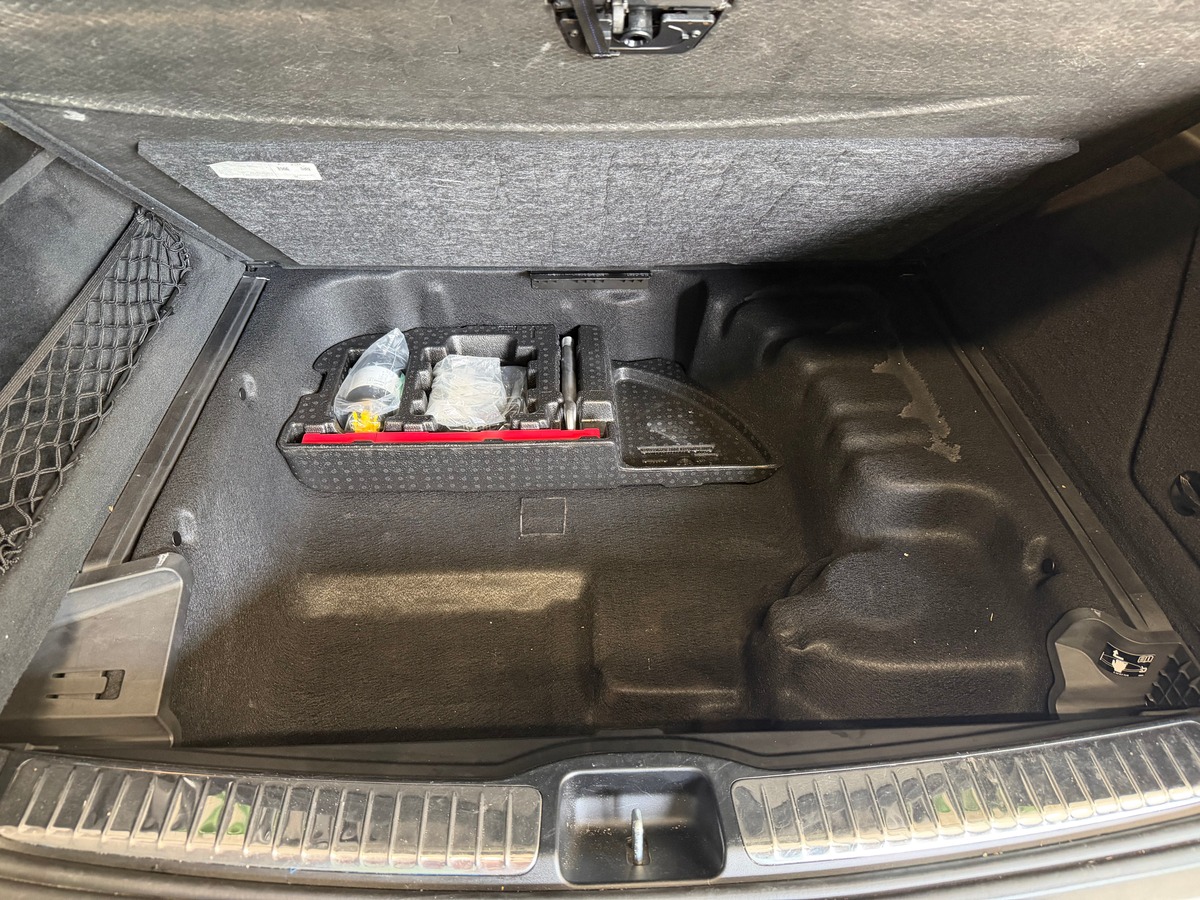 Mercedes Benz GLE 300 d 4matic AMG Line / Toit Panoramique Ouvrant / Led d Ambiance / Caméra recul