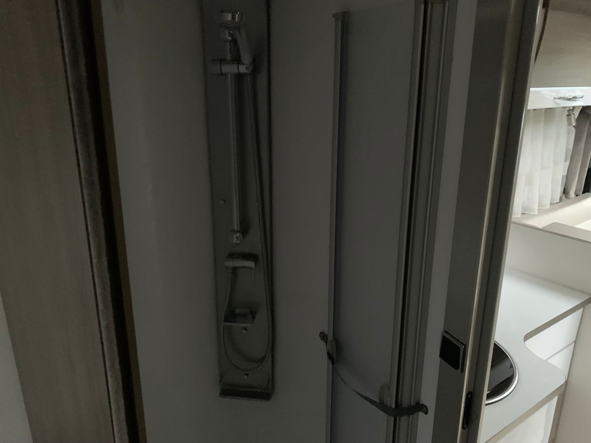 Fiat FIAT Bavaria intégrale i 740 style 130 | 4 couchages | Options Suspensions pneumatiques à l'arriére et Climatisation arriére