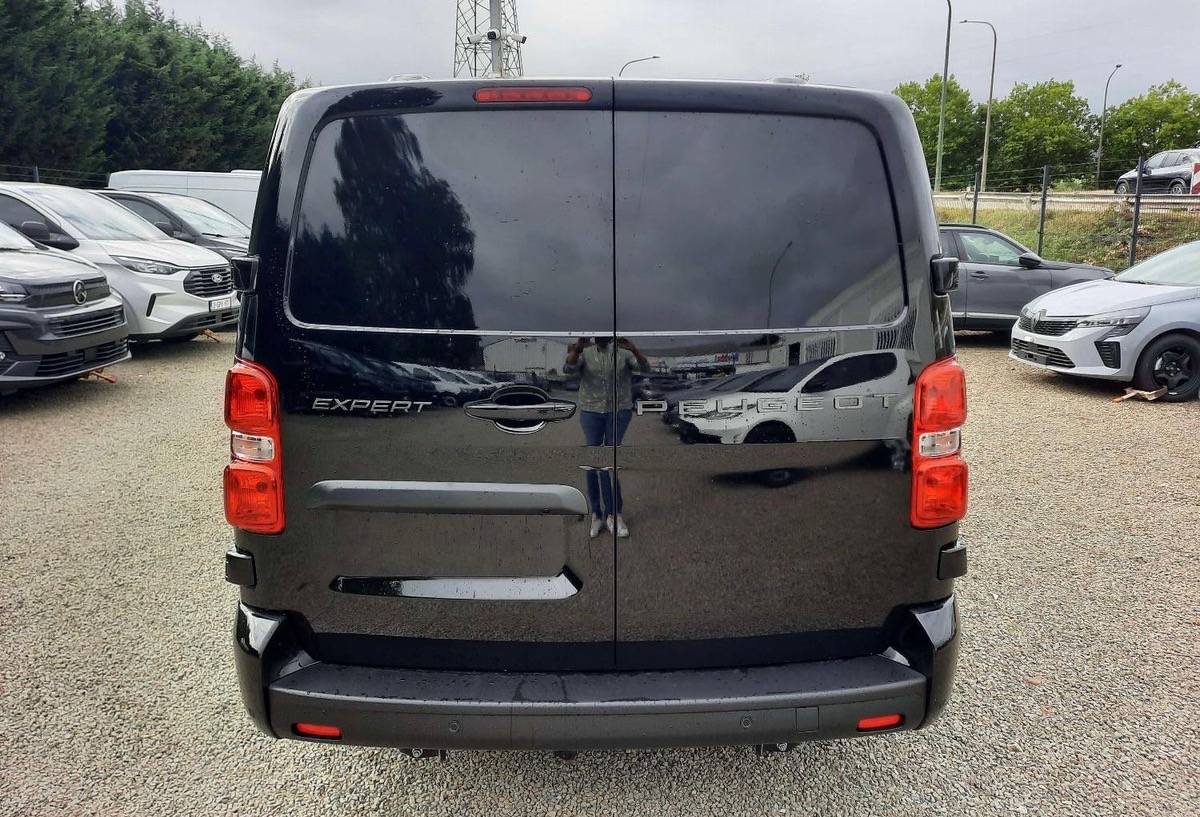 Peugeot Expert CABINE APPROFONDIE XL 2.0 BLUEHDI 180CH EAT8 CONFORT