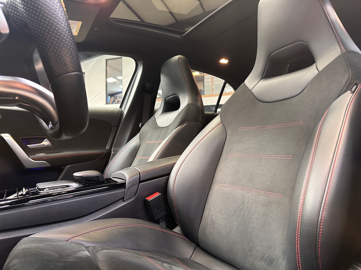 Mercedes-Benz Classe A 200 D AMG LINE - TOIT OUVRANT / GARANTIE MERCEDES 24 MOIS
