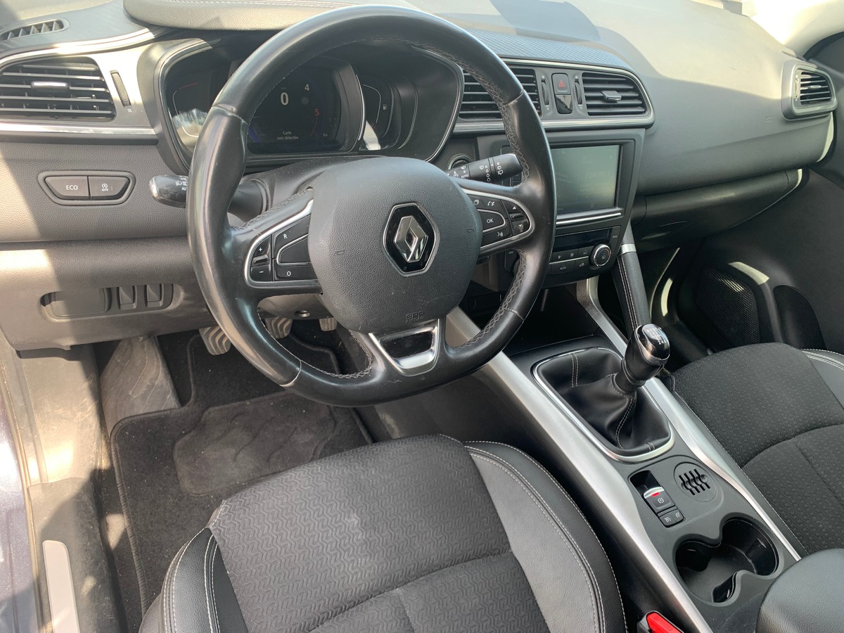 RENAULT Kadjar 130 | Intens | Caméra recul | Régulateur vitesse | Attelage amovible | Roue secours