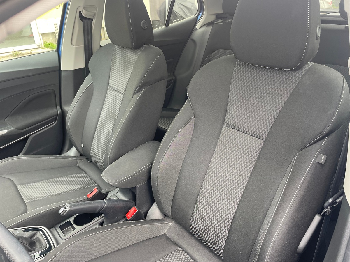 Skoda Fabia 1.0 TSi 110 cv Boîte auto RIEN A PREVOIR - TOIT PANORAMIQUE - CARPLAY - CAMERA DE RECUL