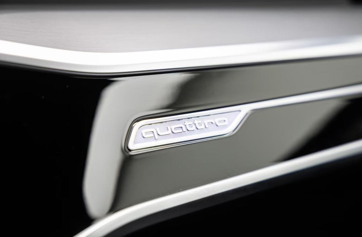 Audi S6 Avant V 3.0 TDI 344ch quattro tiptronic 8 Bang&Olufsen Toit ouvrant Phares matriciels